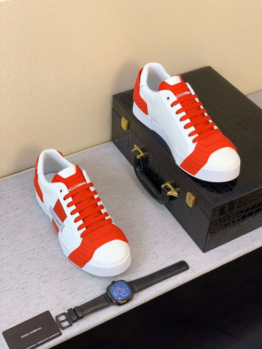 D*G sneaker